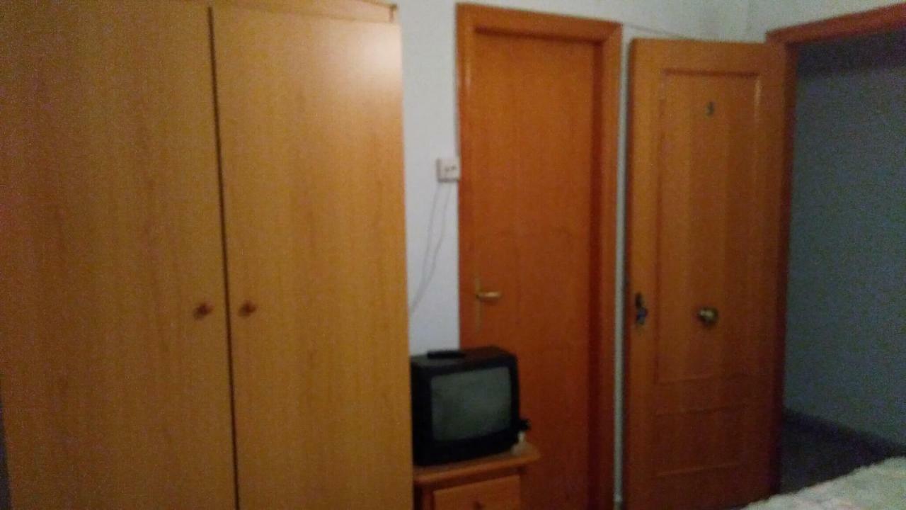 Pension- Mari Loli - Oficial Гуардамар дел Сегура Екстериор снимка